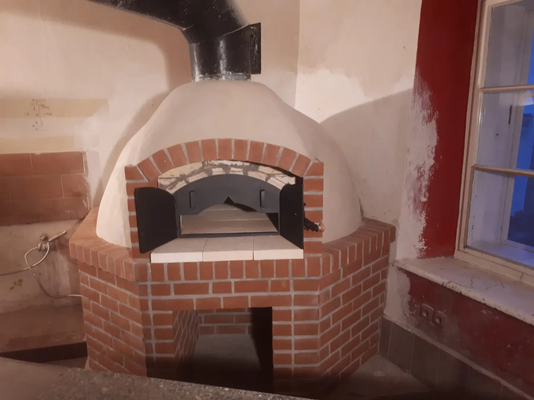 Pec na pizzu