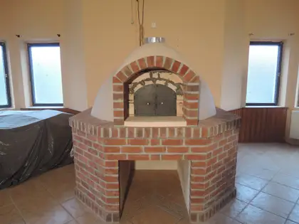 Pec na pizzu restaurace, Jiříkov – realizace Kamnářství Závacký