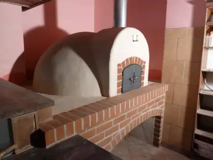 Pec na pizzu, Cheb – realizace Kamnářství Závacký